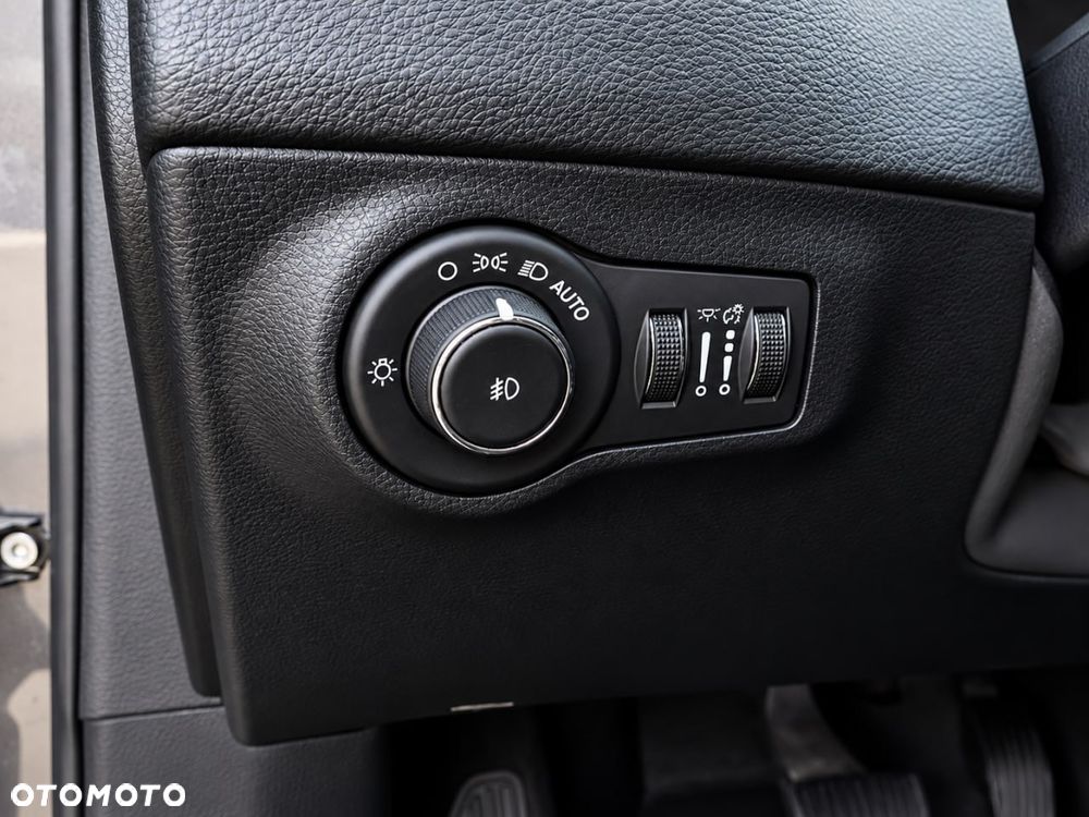 Jeep Compass - 13