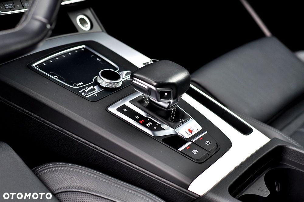 Audi SQ5 - 24