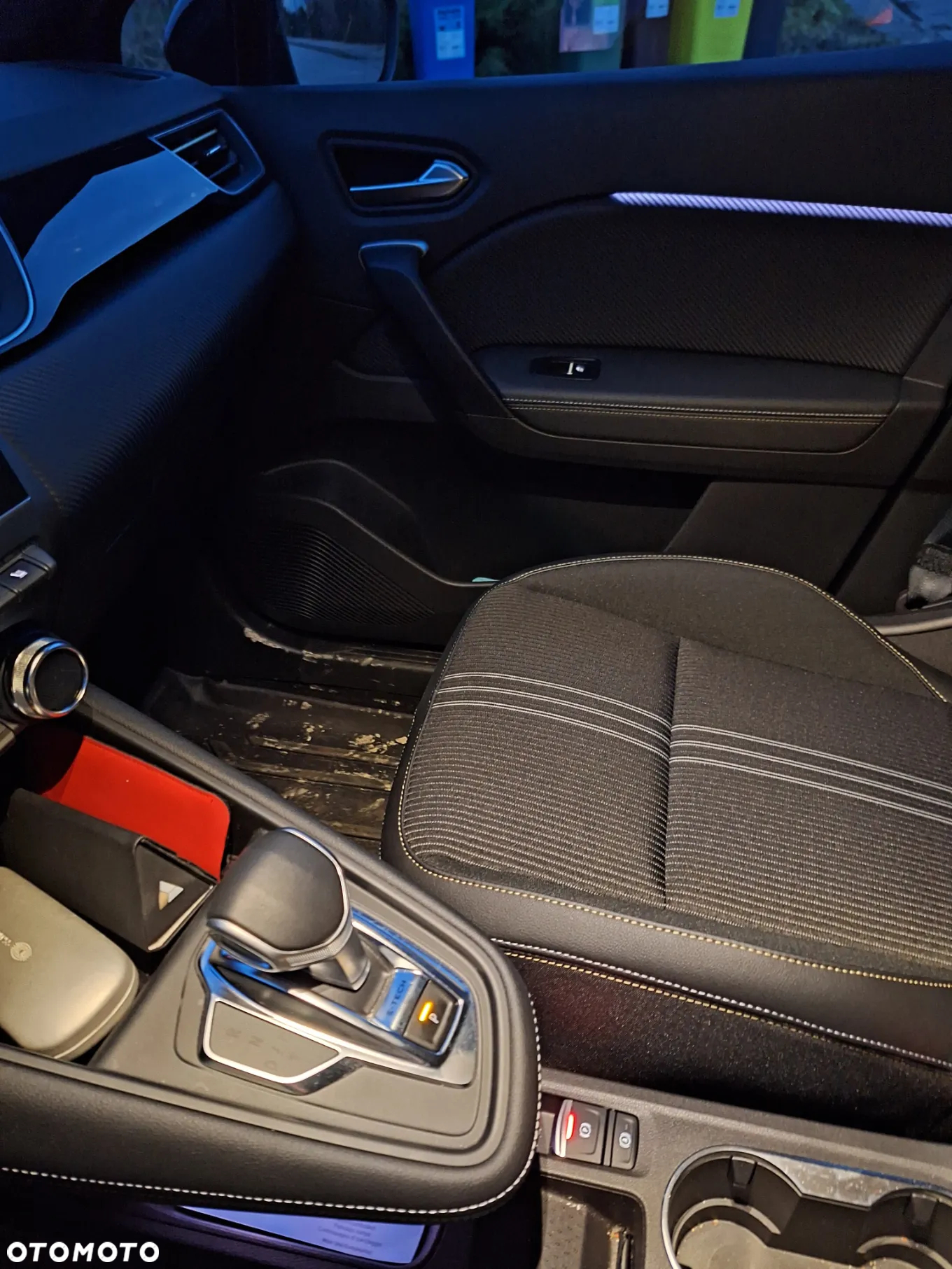 Renault Captur - 13