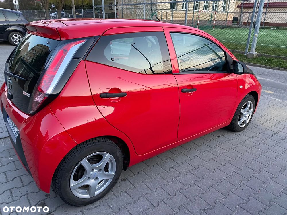 Toyota Aygo 1.0 VVT-i Sprint EU6 - 6