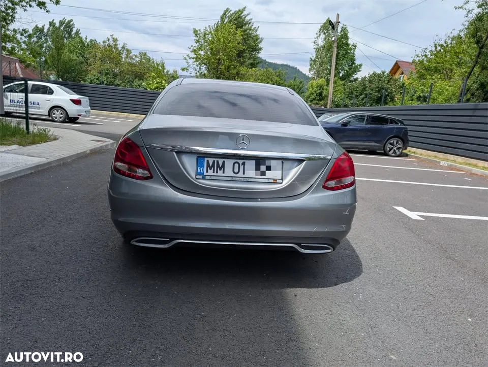 Mercedes-Benz C - 3