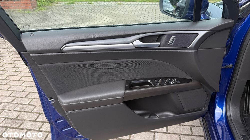 Ford Mondeo 2.0 TDCi STart-Stopp Titanium - 23