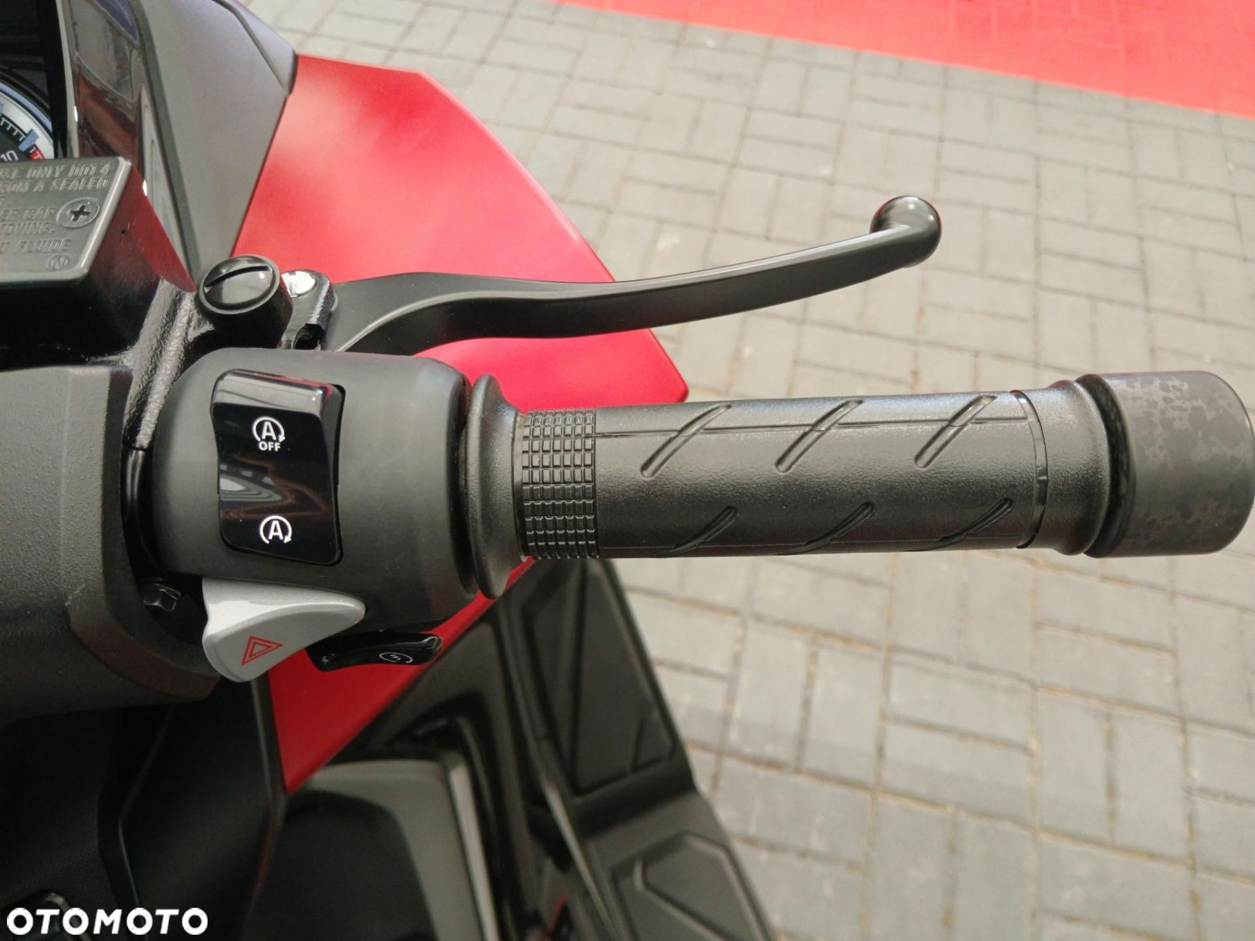 Honda NSS - 11