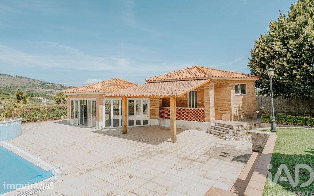 Casa / Villa T4 em Lamego - Grande imagem: 2/40