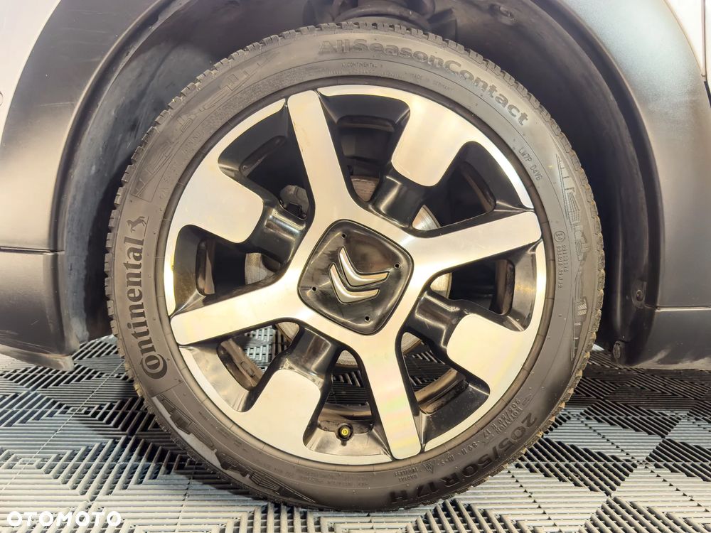 Citroën C4 Cactus 1.2 PureTech Feel S&S EAT6 - 19