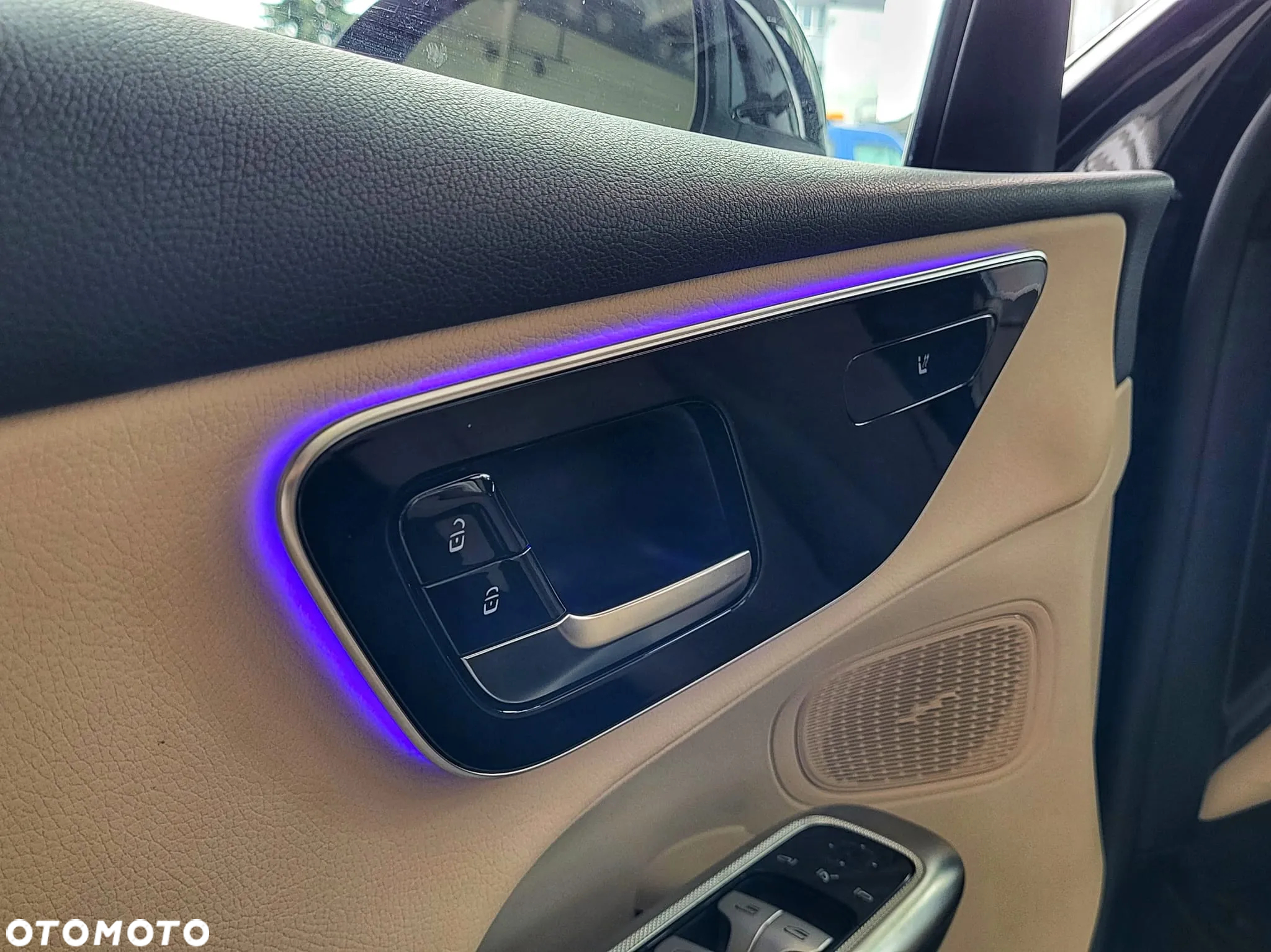 Mercedes-Benz GLC 300 e 4-Matic Avantgarde - 12
