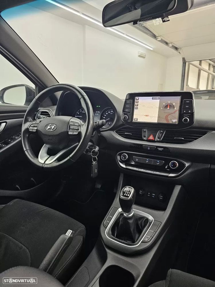 Hyundai i30 SW 1.0 T-GDi Comfort+Navi - 37