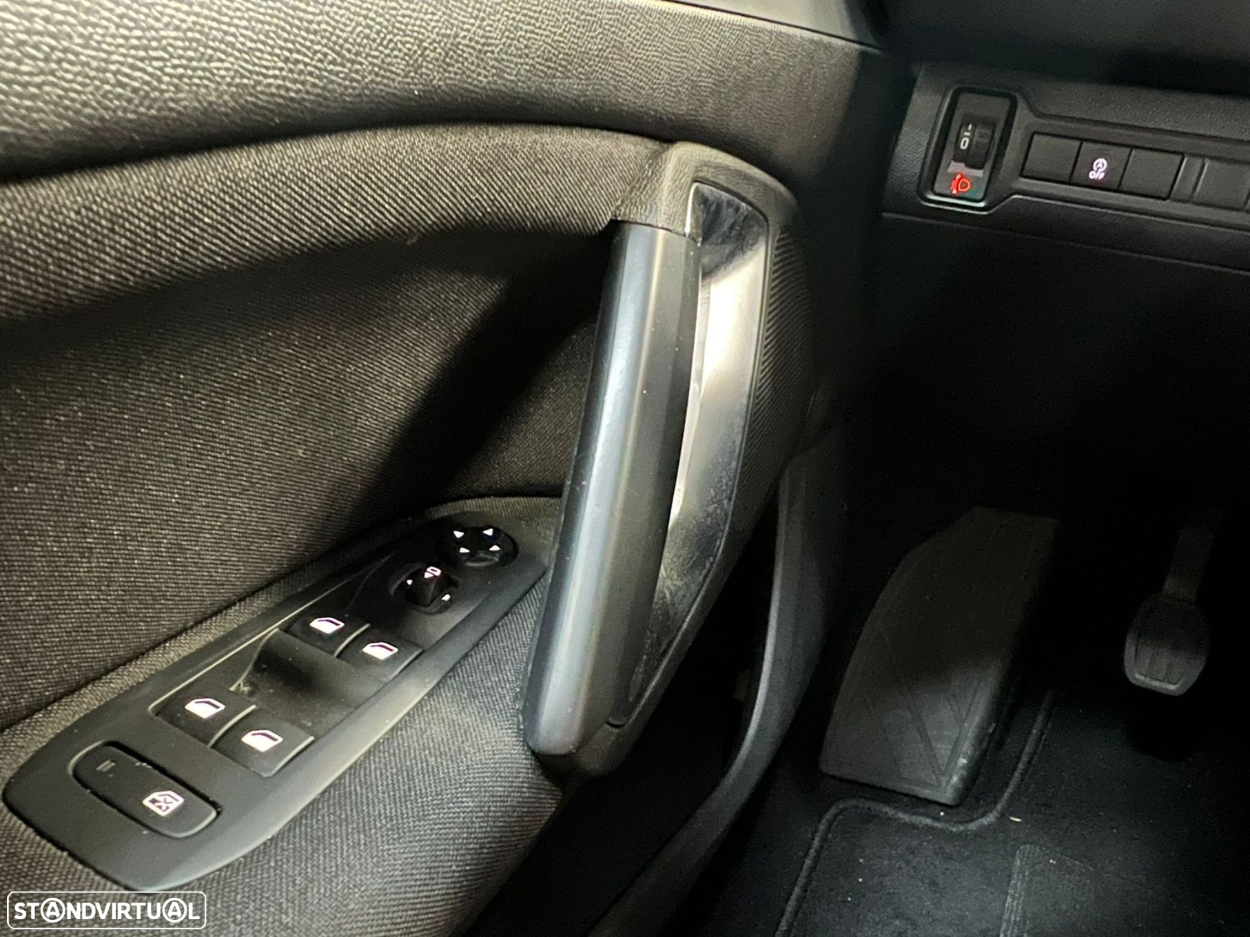 Peugeot 308 SW 1.5 BlueHDi Style - 18