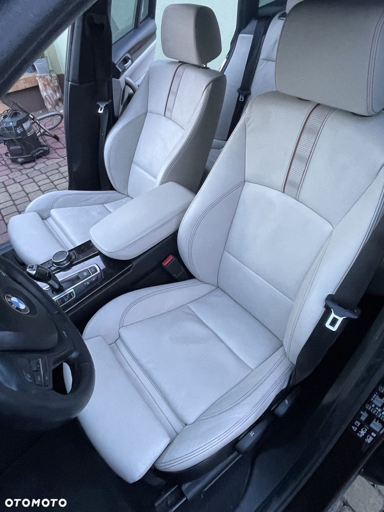 BMW X3 xDrive20i - 9