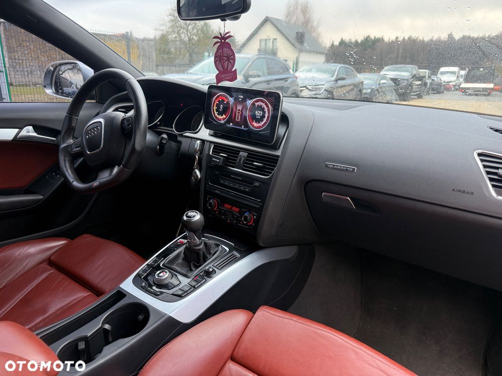 Audi S5 Coupé 4.2 Quattro - 12