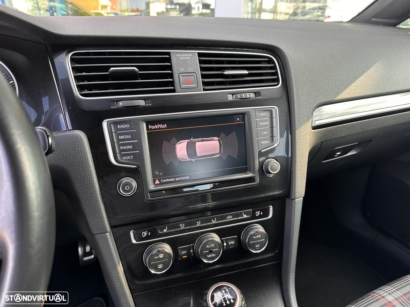 VW Golf 2.0 TSi GTi - 40