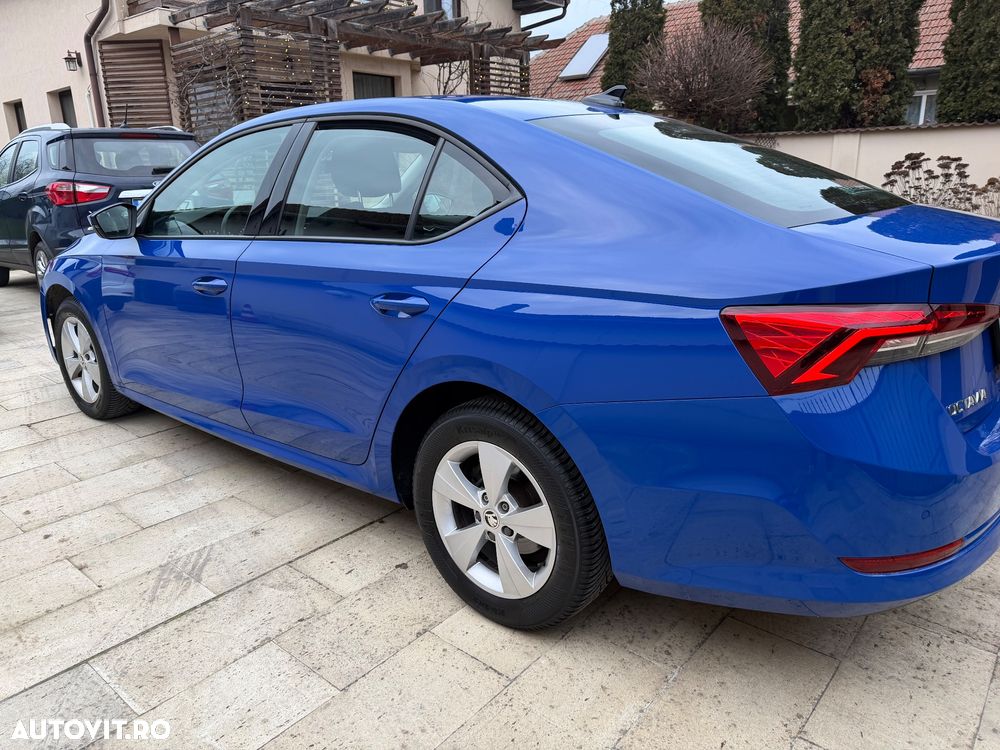 Skoda Octavia Combi 2.0 TDI Style - 3