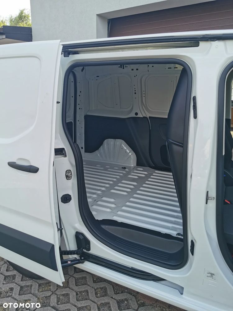 Peugeot PARTNER - 13