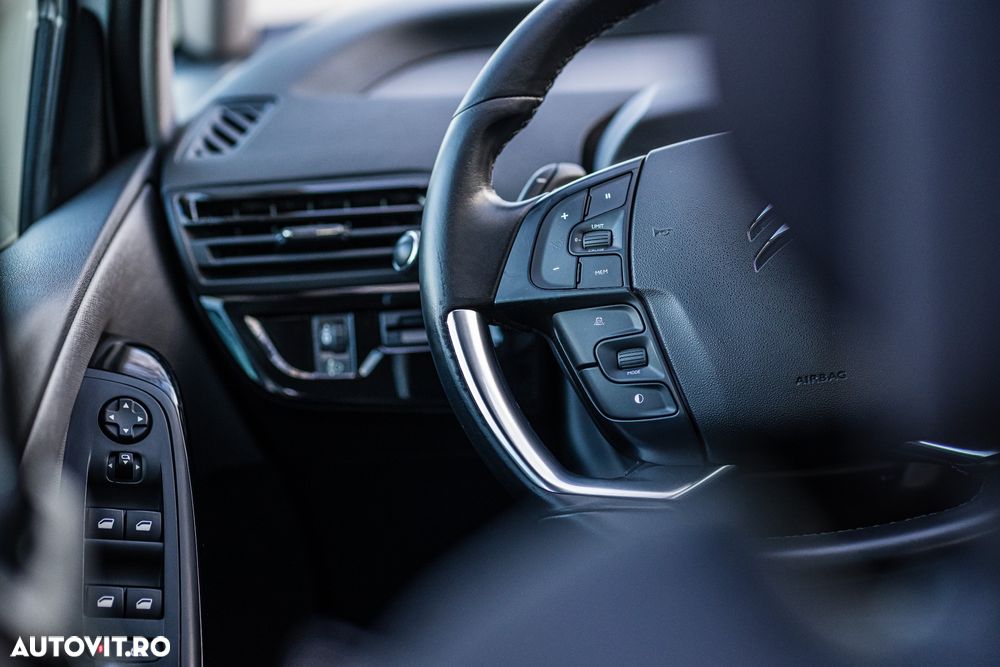 Citroën C4 Picasso BlueHDi 120 EAT6 Exclusive - 17