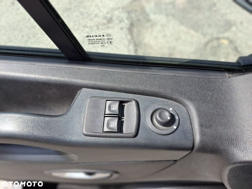 Renault Trafic - 29