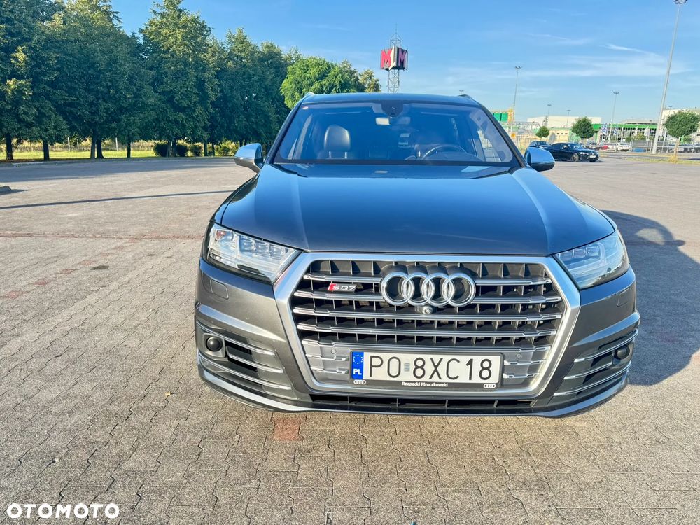 Audi SQ7 - 8
