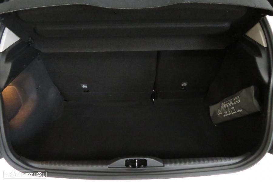 Citroën C3 1.2 PureTech C-Series - 19