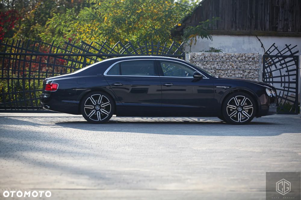 Bentley Flying Spur W12 - 21