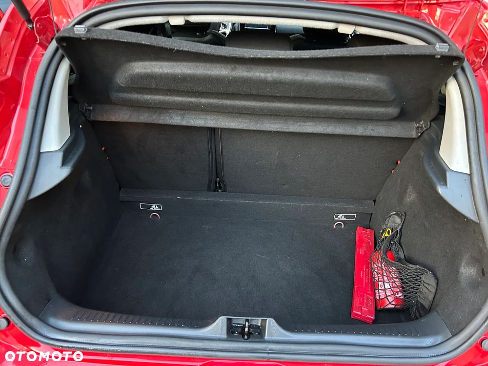 Renault Clio 1.2 16V 75 Life - 17