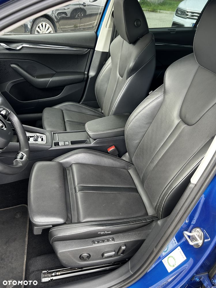 Skoda Octavia - 10