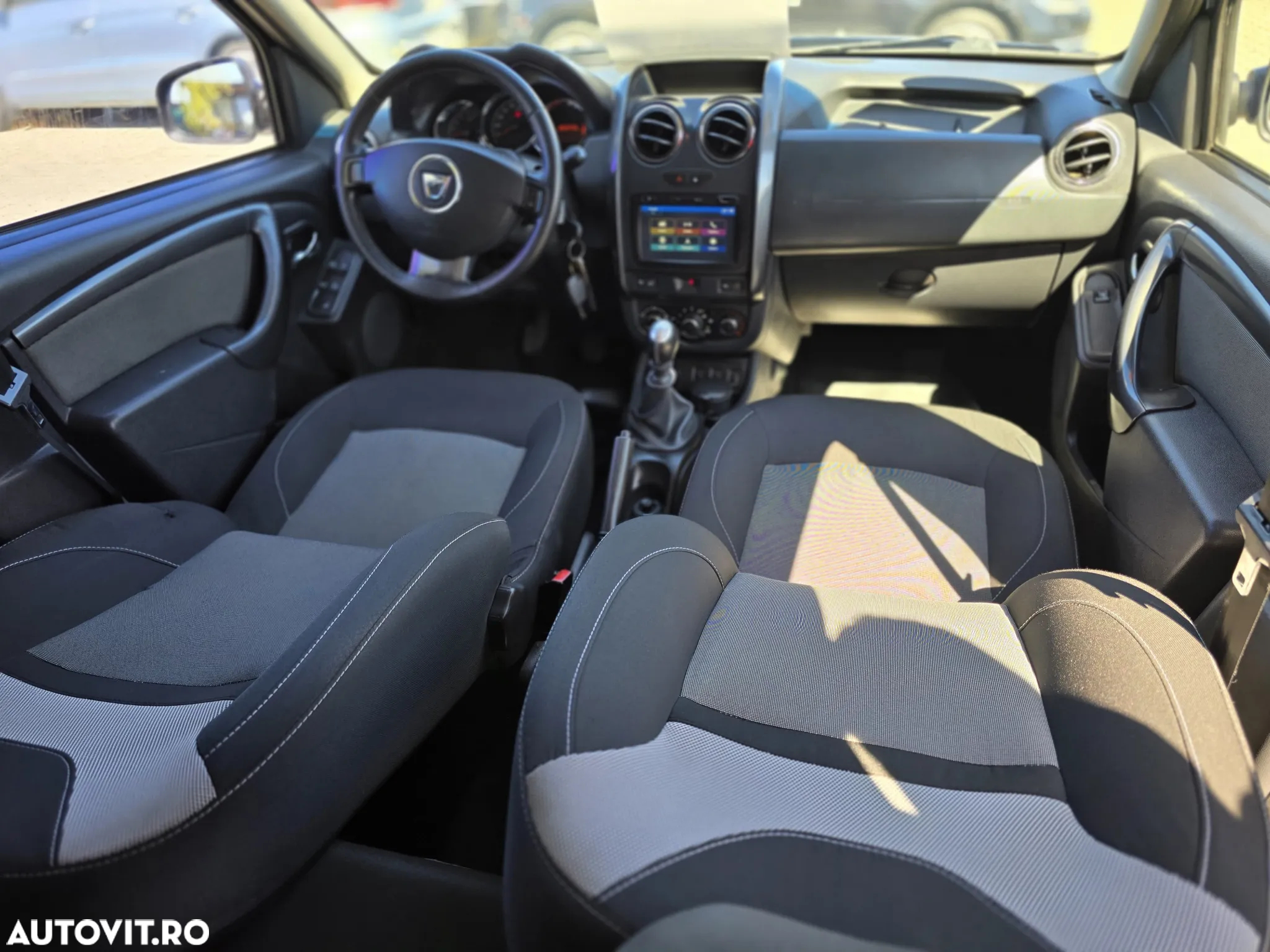 Dacia Duster dCi 110 FAP 4x4 Prestige - 7