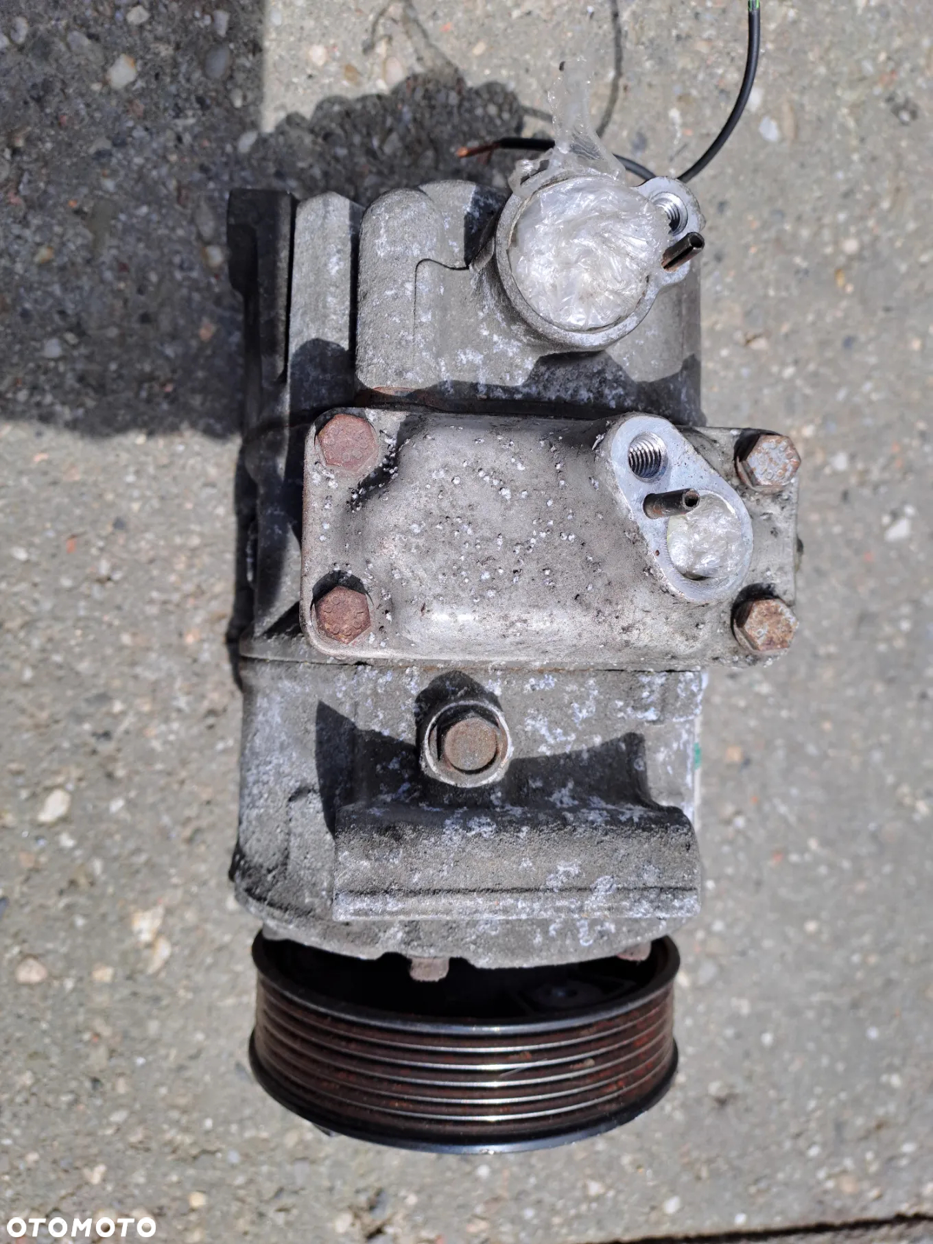 Audi A3 8P sprężarka kompresor klimatyzacji 1K0820859F - 15