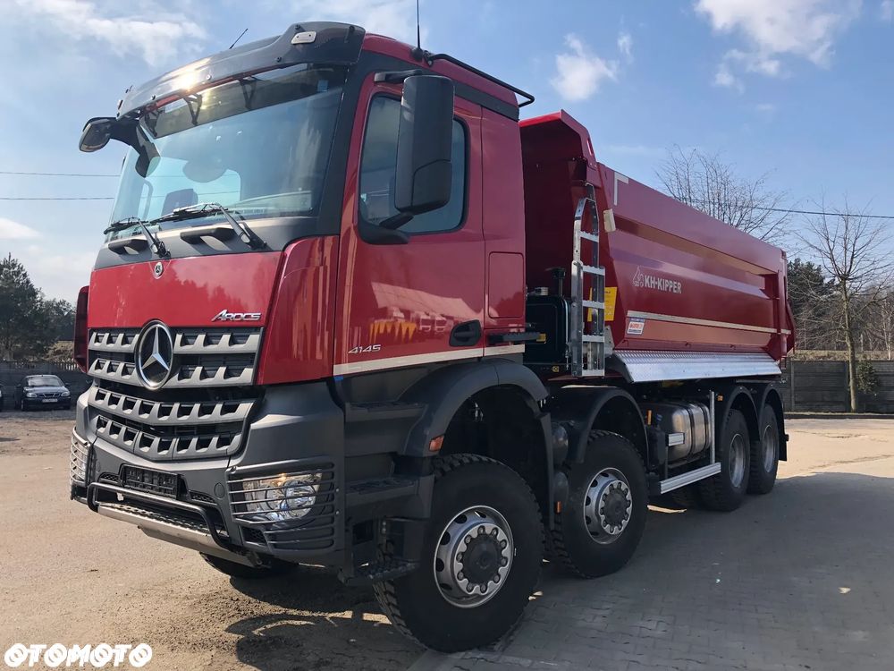 Mercedes-Benz Arocs - 5