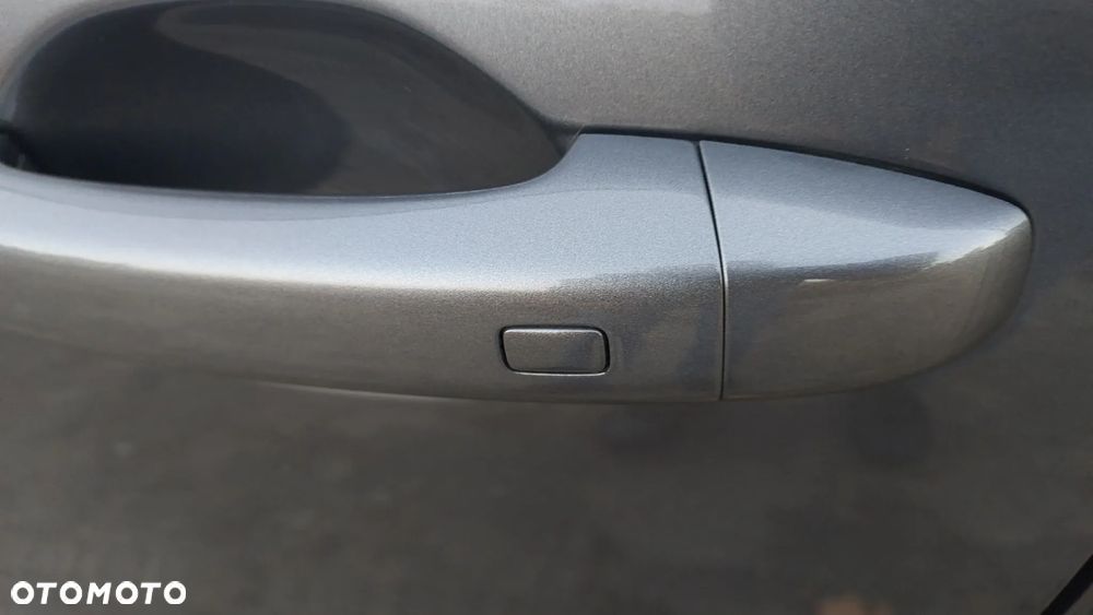 Renault Captur E-TECH PLUG-in 160 INTENS - 22