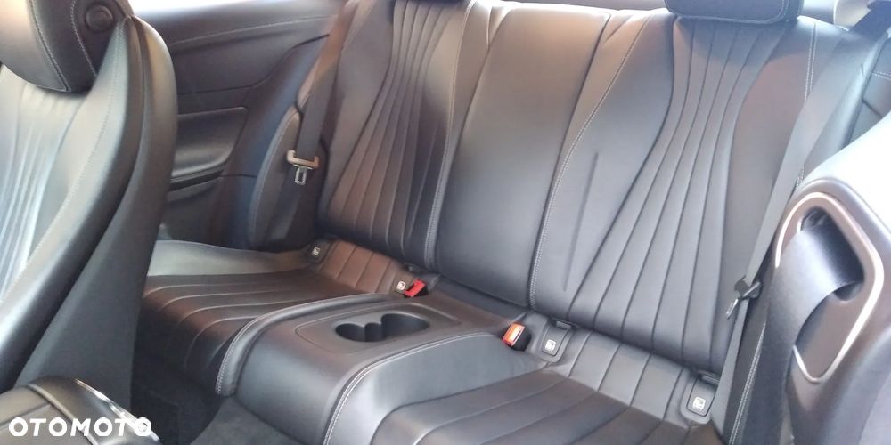 Mercedes-Benz Klasa E 200 Coupe 9G-TRONIC Avantgarde - 30