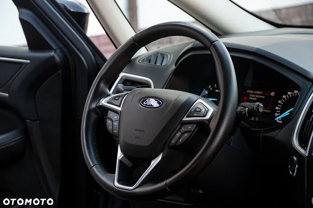 Ford S-Max 2.0 TDCi Titanium - 19