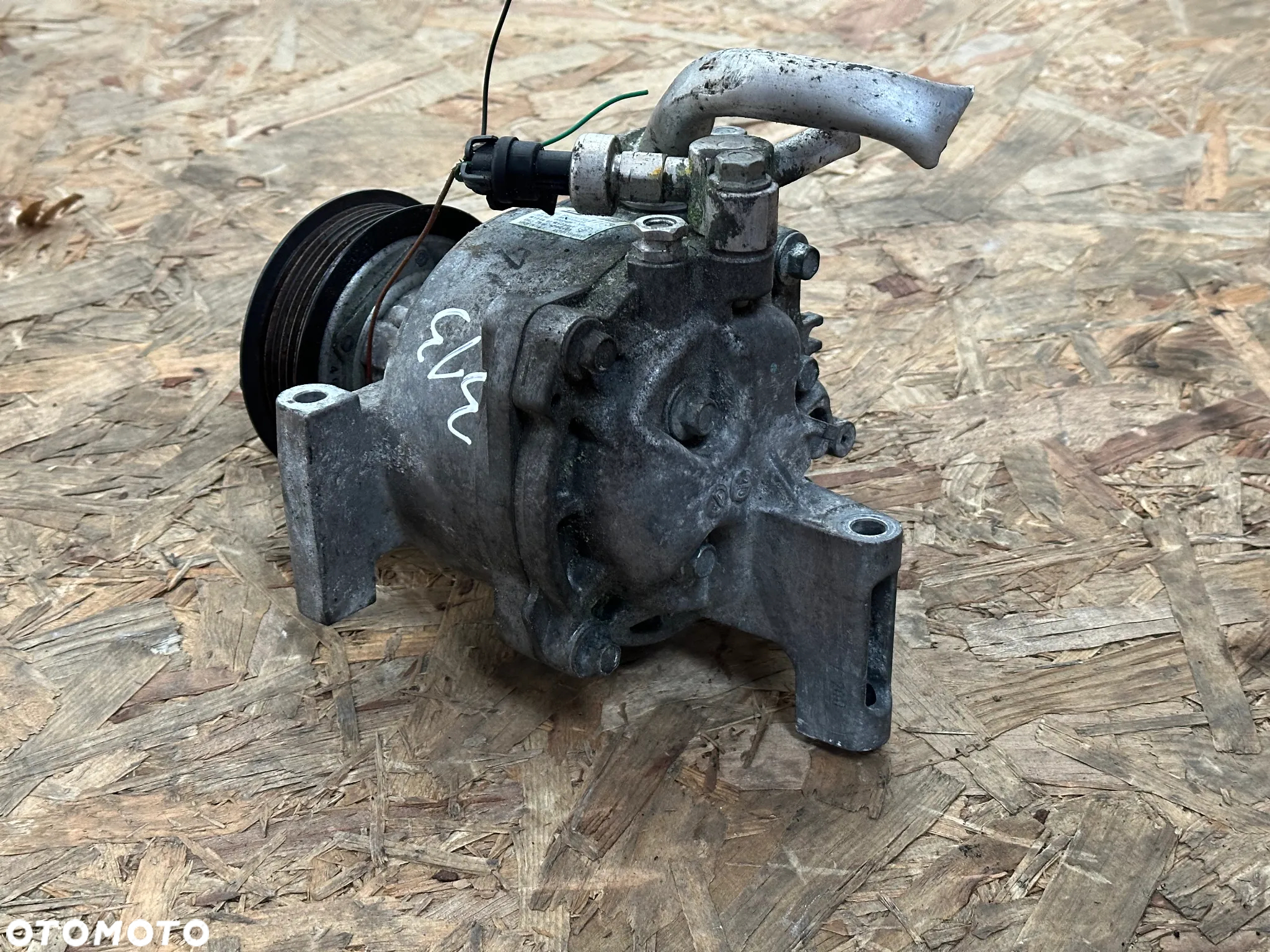 SPRĘŻARKA KLIMATYZACJI OPEL MOKKA 1.6 CDTI 15' 95131773 - 2