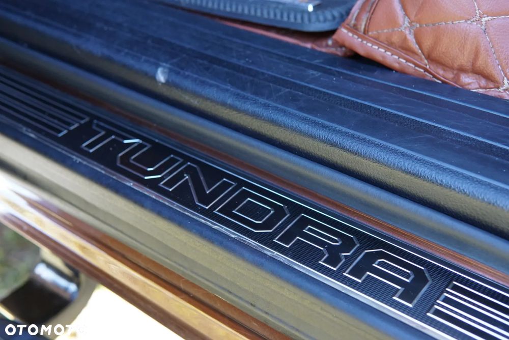 Toyota Tundra 5.7 4x2 Double Cab Limited - 23