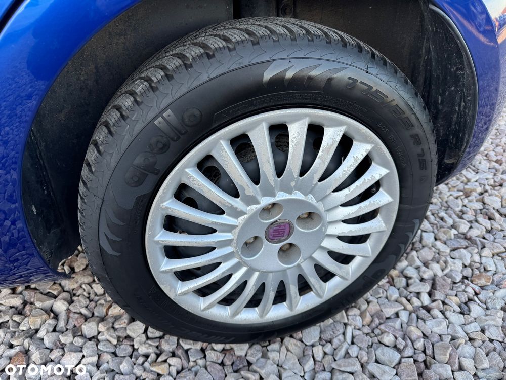 Fiat Punto - 18