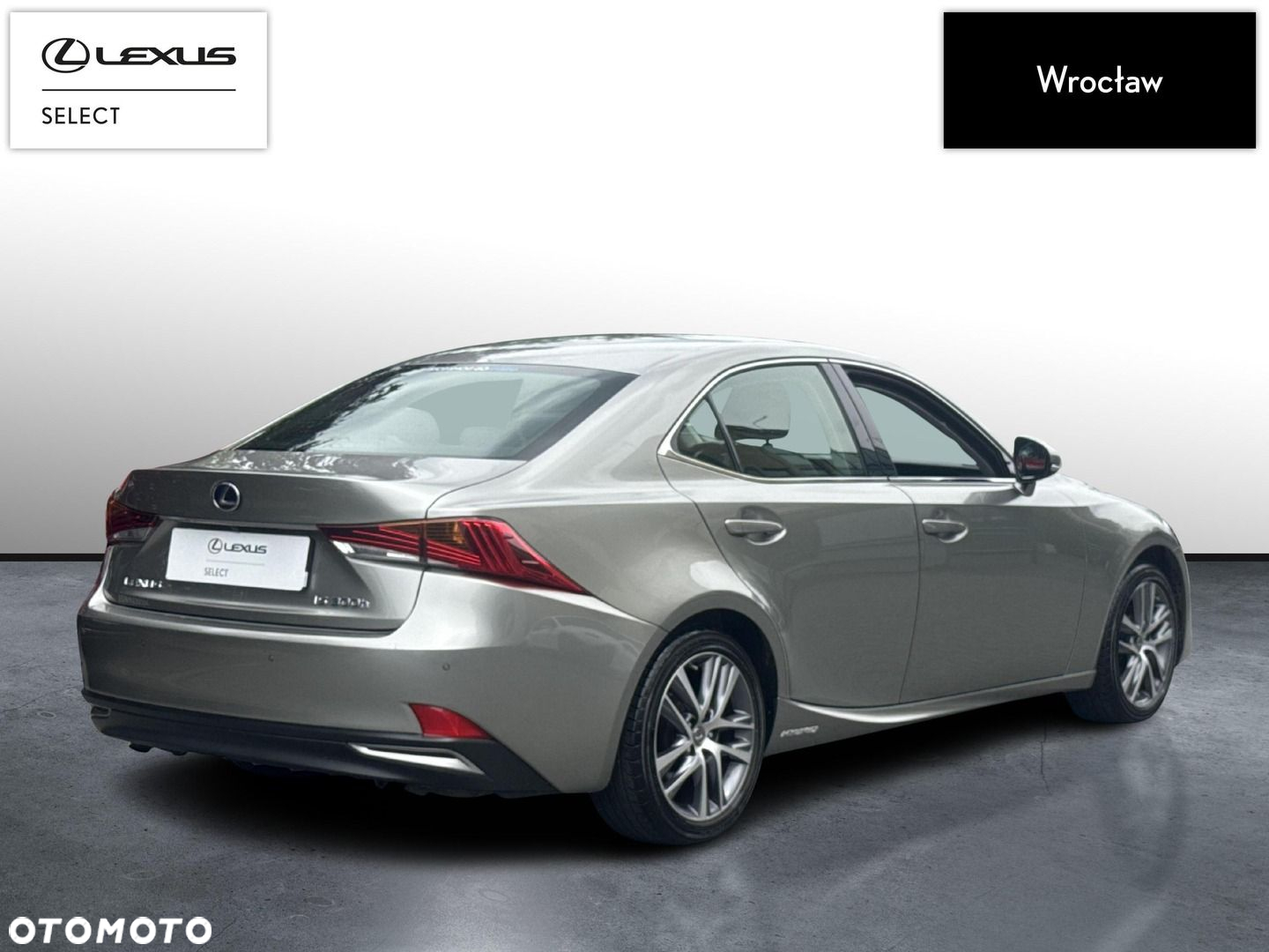 Lexus IS - 5
