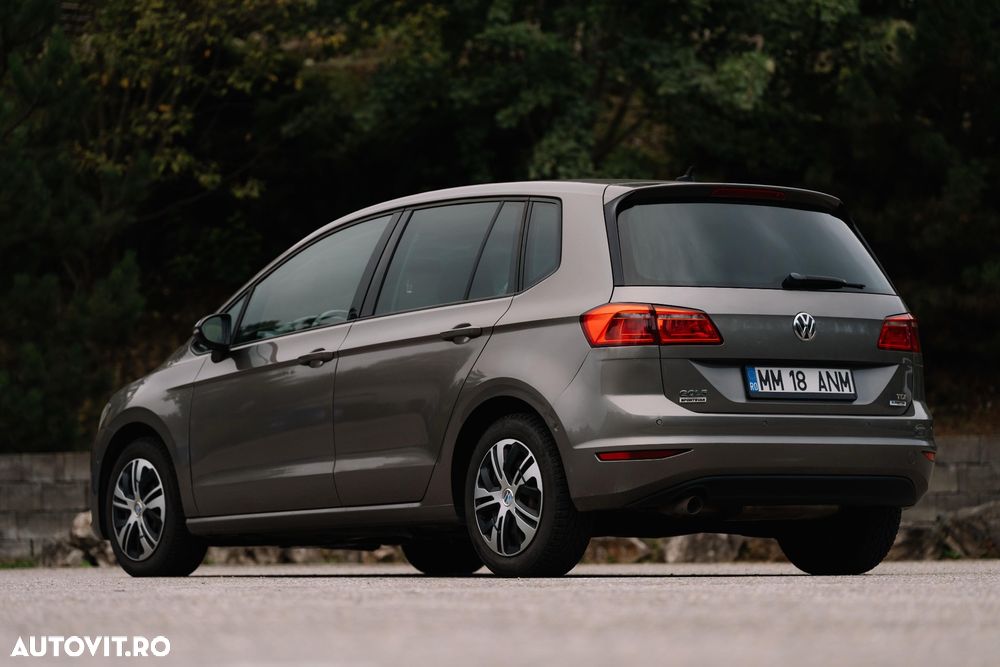 Volkswagen Golf 1.6 TDI DSG BMT Comfortline - 10