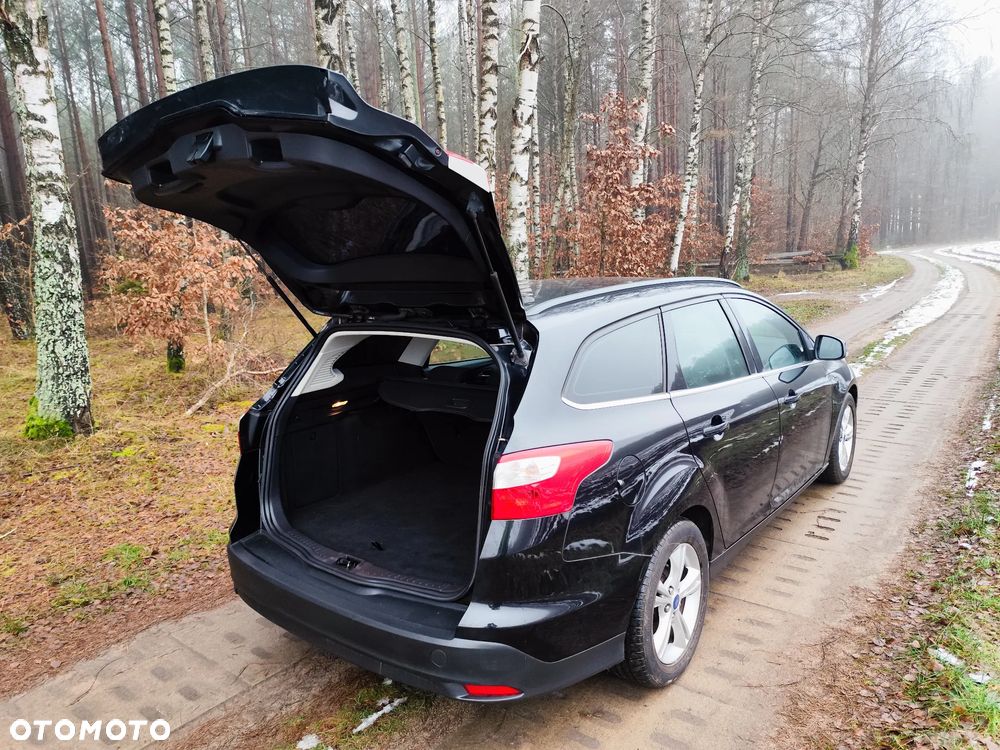 Ford Focus 1.0 EcoBoost Trend - 22