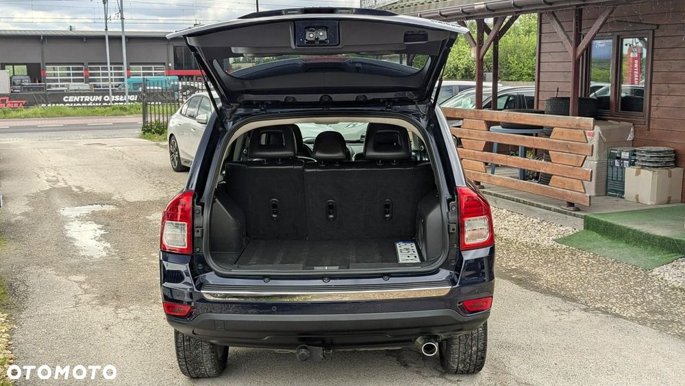 Jeep Compass - 36