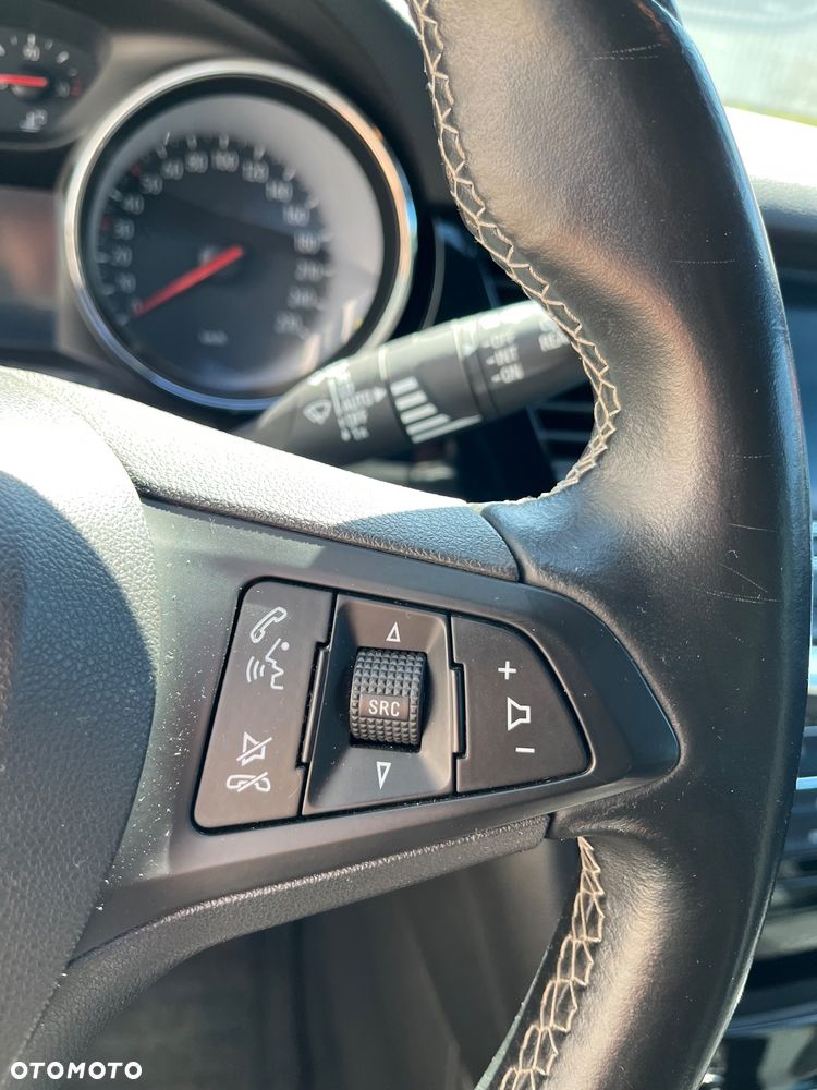 Opel Astra 1.4 Turbo Dynamic - 37