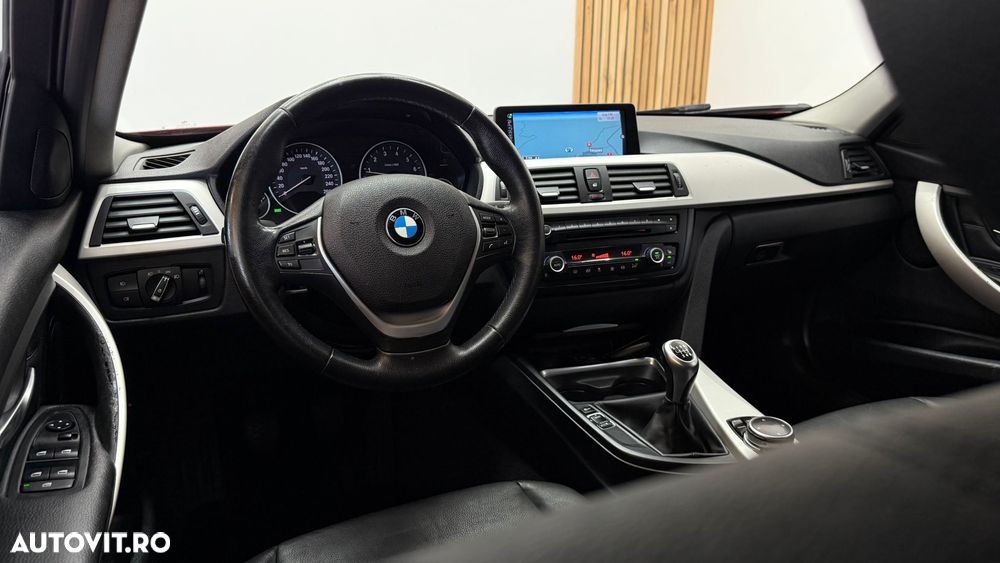 BMW Seria 3 316i - 23