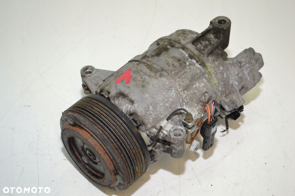 SPRĘŻARKA KLIMATYZACJI 9182794 BMW E90 E91 LCI EUR 2.0B N43B20AY - 1
