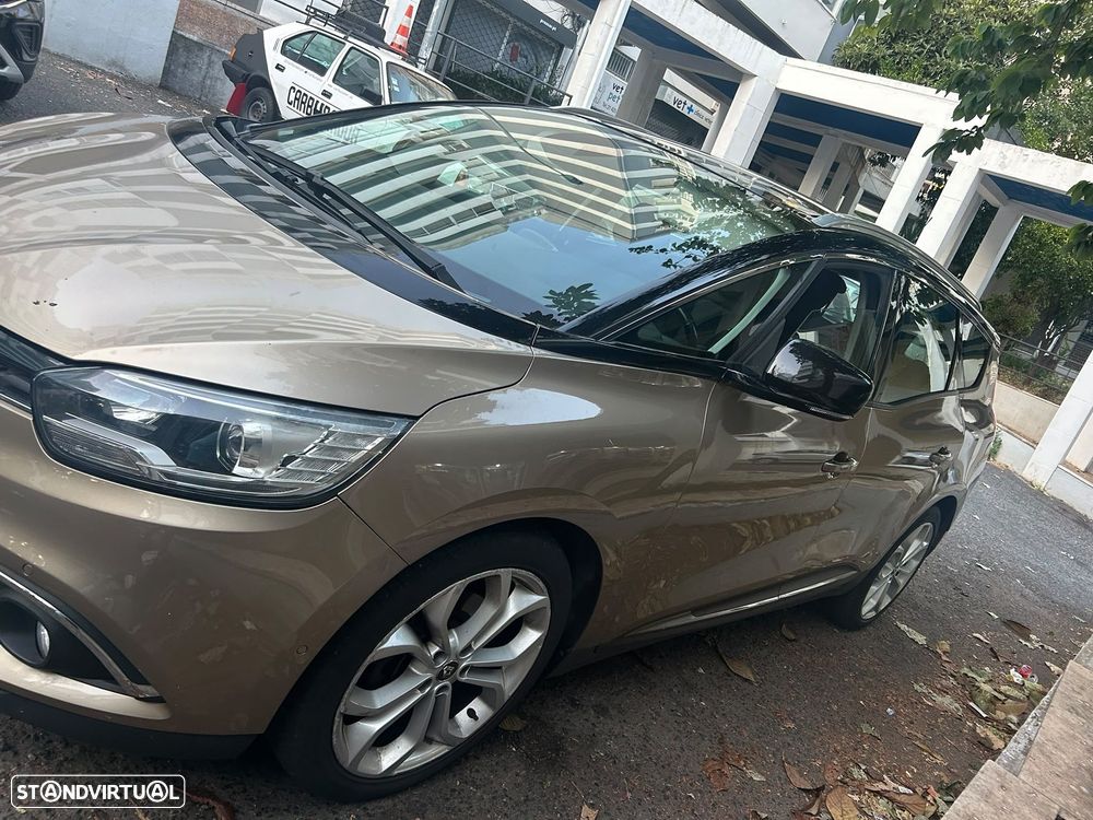 Renault Grand Scénic - 5