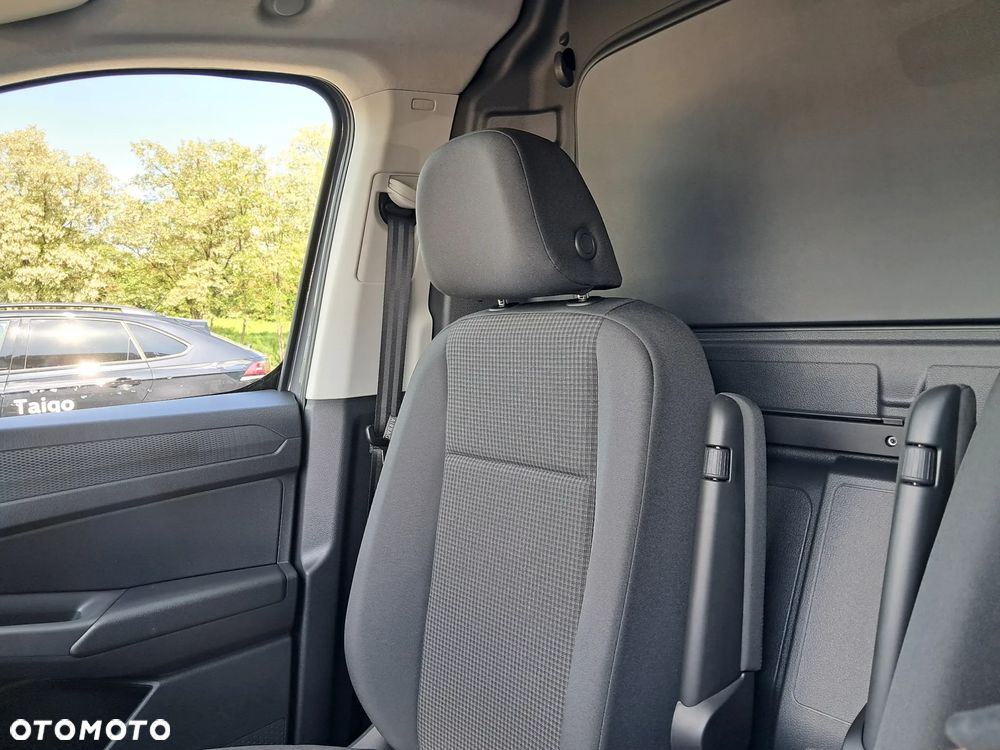 Volkswagen Caddy - 31