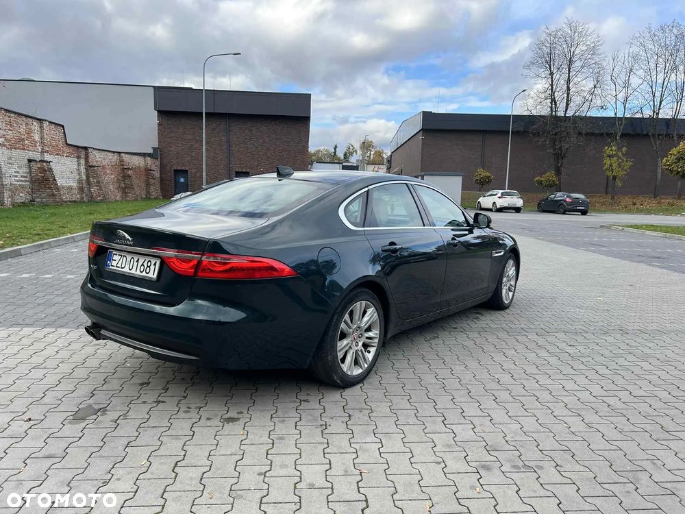 Jaguar XF ver-20d-awd-sportbrake-prestige - 7