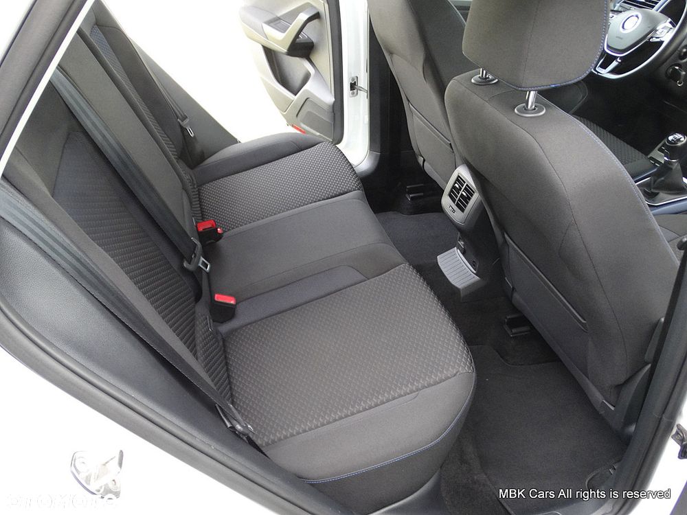 Volkswagen T-Roc 1.6 TDI SCR IQ.DRIVE - 32