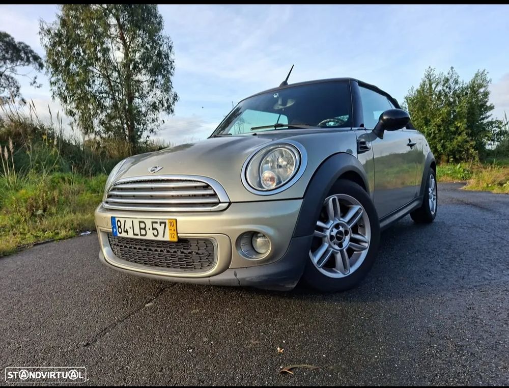 MINI Cabrio Cooper D - 24
