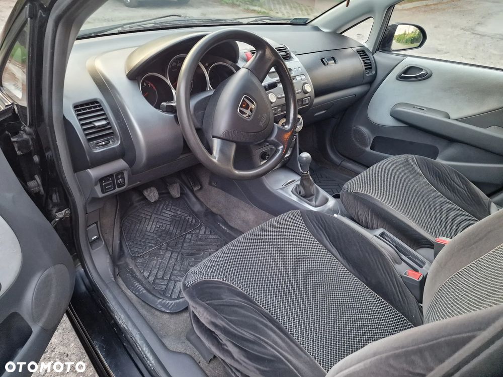 Honda City 1.4 Comfort - 15