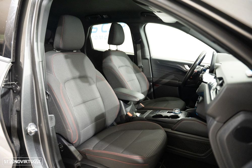Ford Kuga 1.5 TDCi EcoBlue ST-Line Aut. - 29