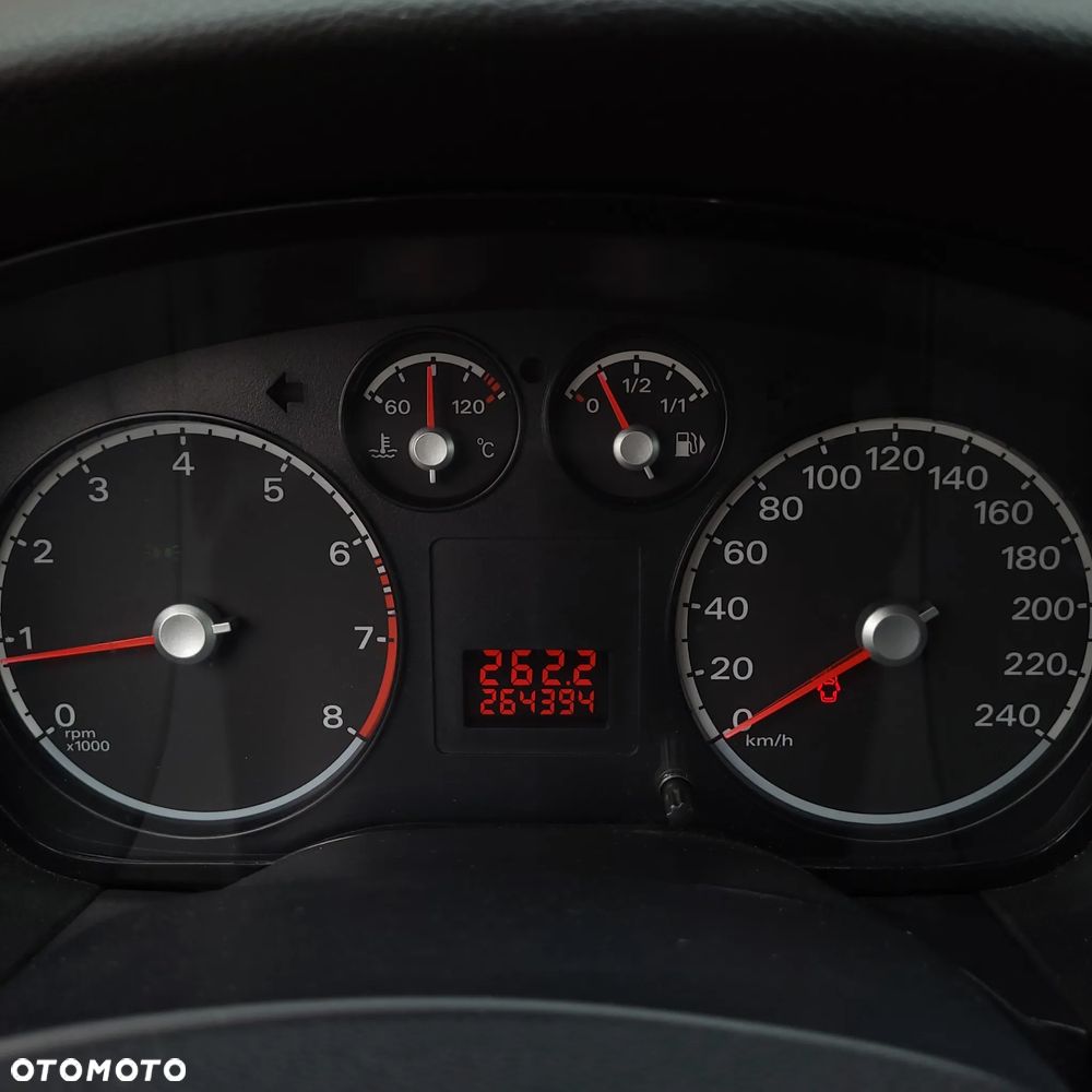 Ford Focus - 19