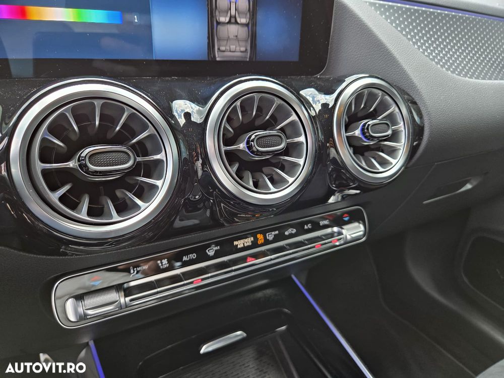 Mercedes-Benz GLA 220 4MATIC MHEV Aut. - 25