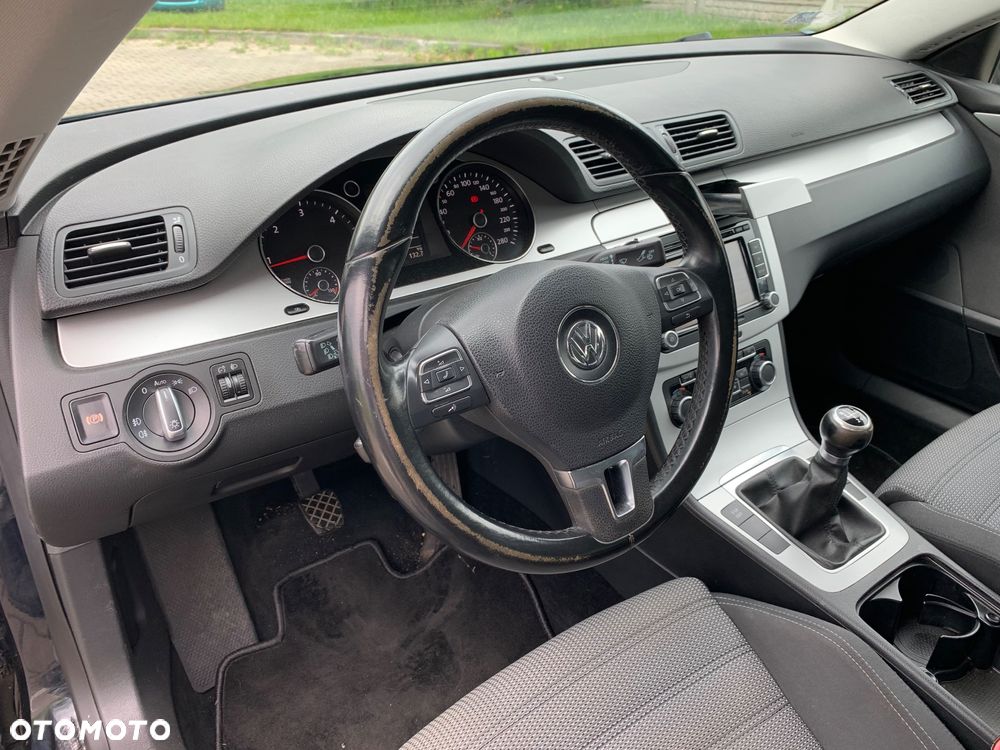 Volkswagen Passat CC 2.0 TDI BlueMotion Technology - 13